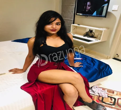 Guwahati Call girls ❤️ 𝟴𝟵𝟱𝟯𝟯𝟳𝟭𝟴𝟰𝟳 ♥️ premium escort service