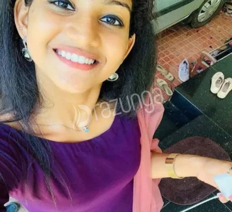 ERNAKULAM - GOOD LOOKING MALAYALI GIRLS, DIRECT SELECTION.